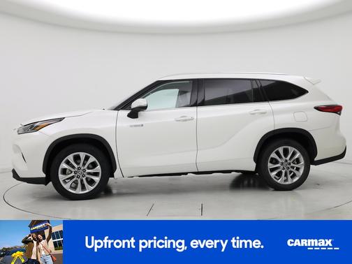 White 2021 Toyota Highlander Hybrid Limited