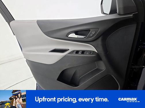 Blue 2022 Chevrolet Equinox LS