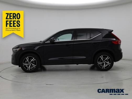 Black 2025 Volvo XC40 B5 Core Bright Theme