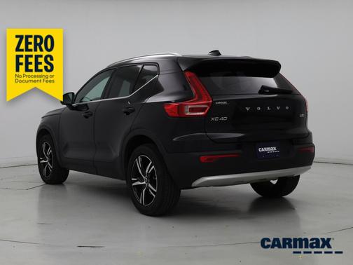 Black 2025 Volvo XC40 B5 Core Bright Theme