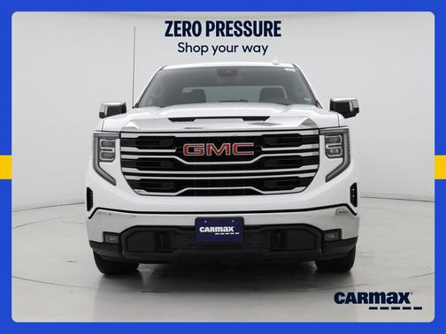 White 2025 GMC Sierra 1500 SLT