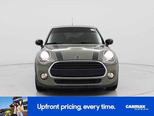 Tan 2019 MINI Hardtop
