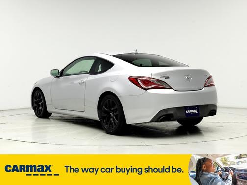 2014 Hyundai Genesis Premium