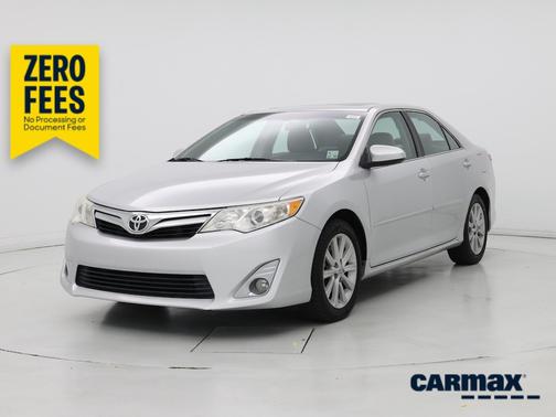 Silver 2014 Toyota Camry XLE
