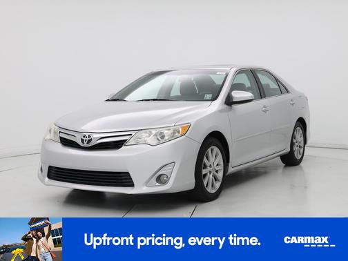 Silver 2014 Toyota Camry XLE