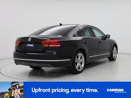 2015 Volkswagen Passat SE
