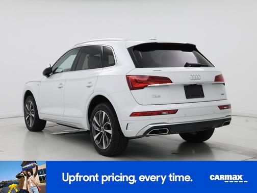 White 2024 Audi Q5 S-Line Premium