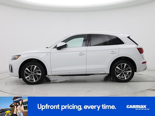 White 2024 Audi Q5 S-Line Premium