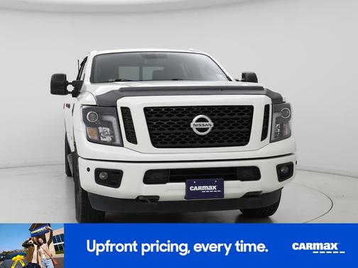 2018 Nissan Titan XD SL