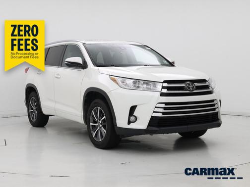 Pearl 2017 Toyota Highlander XLE