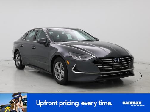 Gray 2023 Hyundai SONATA SE