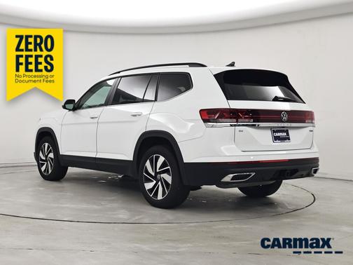 White 2025 Volkswagen Atlas SE w/Tech