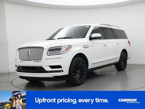 White 2021 Lincoln Navigator L Reserve