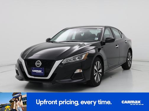 2022 Nissan Altima SV
