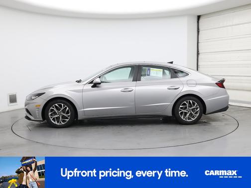 2022 Hyundai SONATA SEL