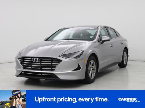 Silver 2023 Hyundai SONATA SE