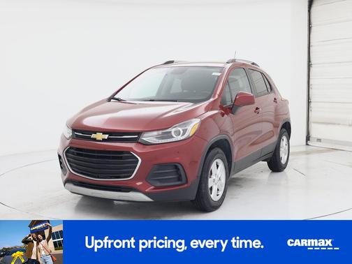 Red 2022 Chevrolet Trax LT