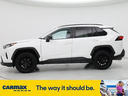 2020 Toyota RAV4 LE