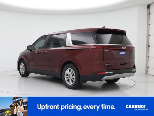 2023 Kia Carnival LX