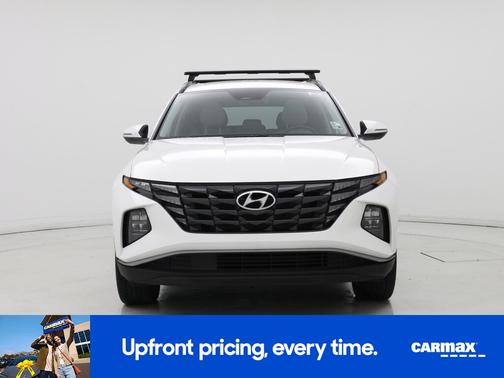 White 2024 Hyundai TUCSON SEL