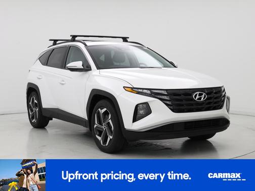 White 2024 Hyundai TUCSON SEL