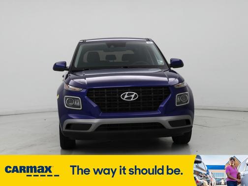 2022 Hyundai VENUE SE