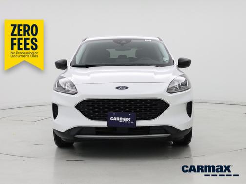 White 2022 Ford Escape SE