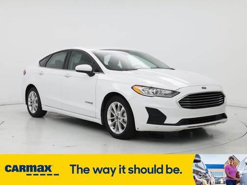 2019 Ford Fusion Hybrid SE