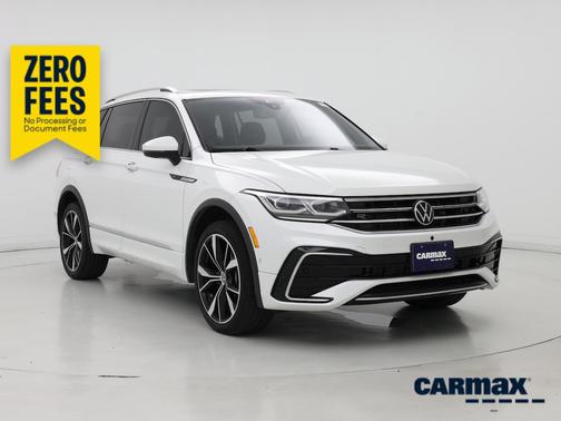 White 2022 Volkswagen Tiguan SEL R-Line