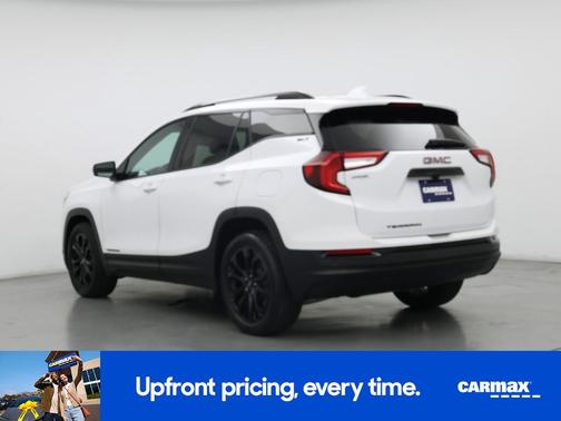 White 2022 GMC Terrain SLT