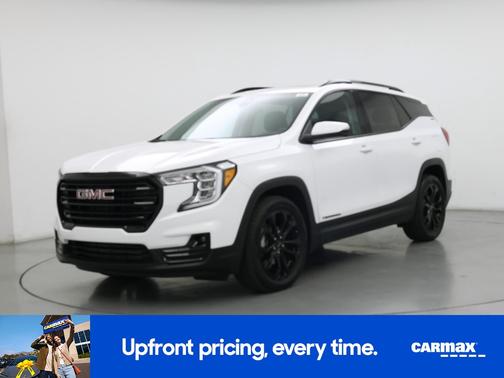 White 2022 GMC Terrain SLT