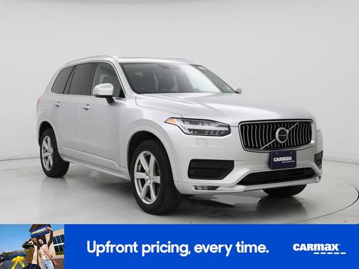 2021 Volvo XC90 T6 Momentum