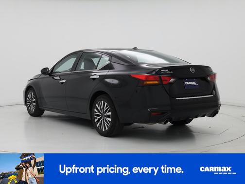 2023 Nissan Altima SV