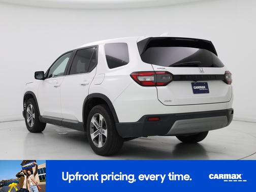 White 2024 Honda Pilot EX-L