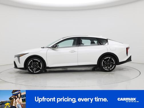 White 2025 Kia K4 GT-Line