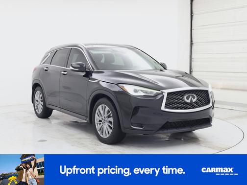 Black 2023 INFINITI QX50 Luxe