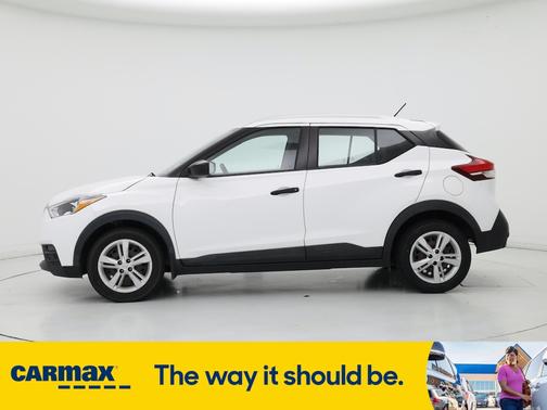 2019 Nissan Kicks S