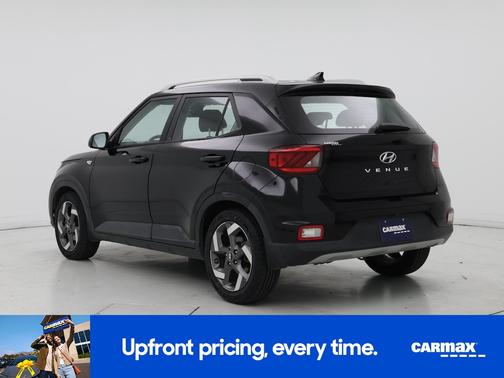 2022 Hyundai VENUE SEL