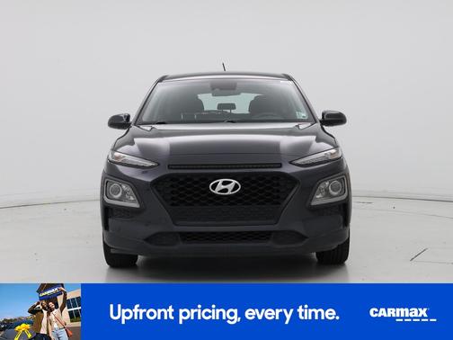 Gray 2019 Hyundai KONA SE