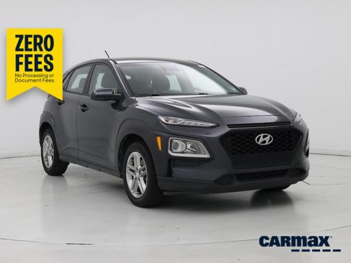 Gray 2019 Hyundai KONA SE