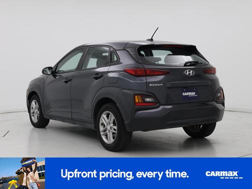 Gray 2019 Hyundai KONA SE