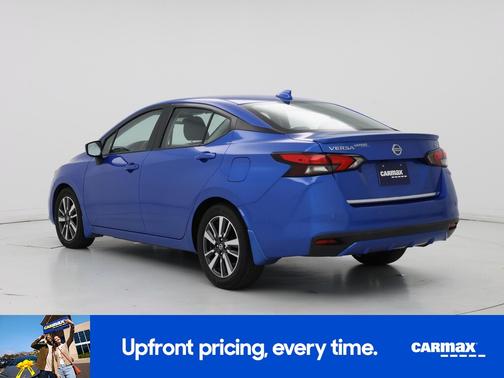 2022 Nissan Versa SV