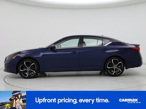 2023 Nissan Altima SR