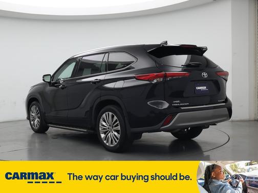 2022 Toyota Highlander Platinum