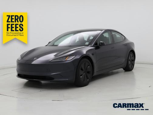 Gray 2024 Tesla Model 3 Long Range
