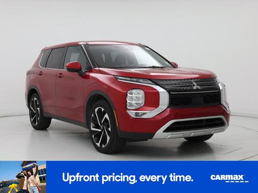 Red 2022 Mitsubishi Outlander SE