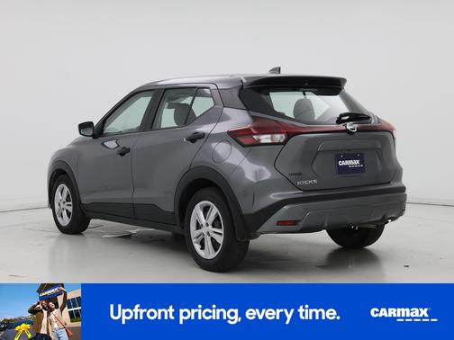 Gray 2021 Nissan Kicks S