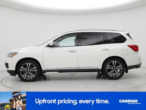 White 2019 Nissan Pathfinder Platinum