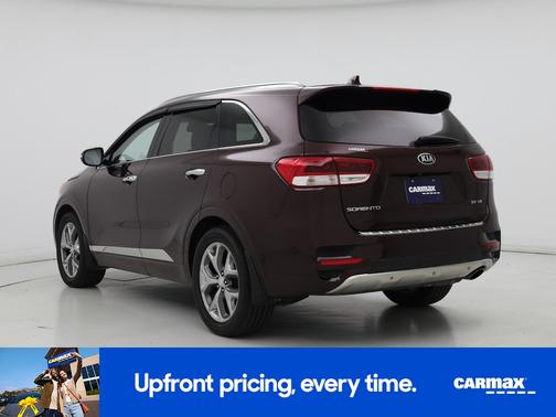 Burgundy 2017 Kia Sorento SX