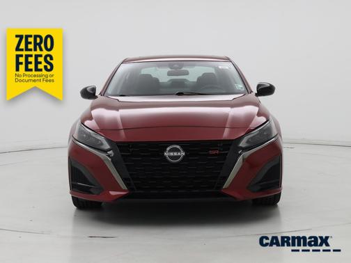 Red 2023 Nissan Altima SR